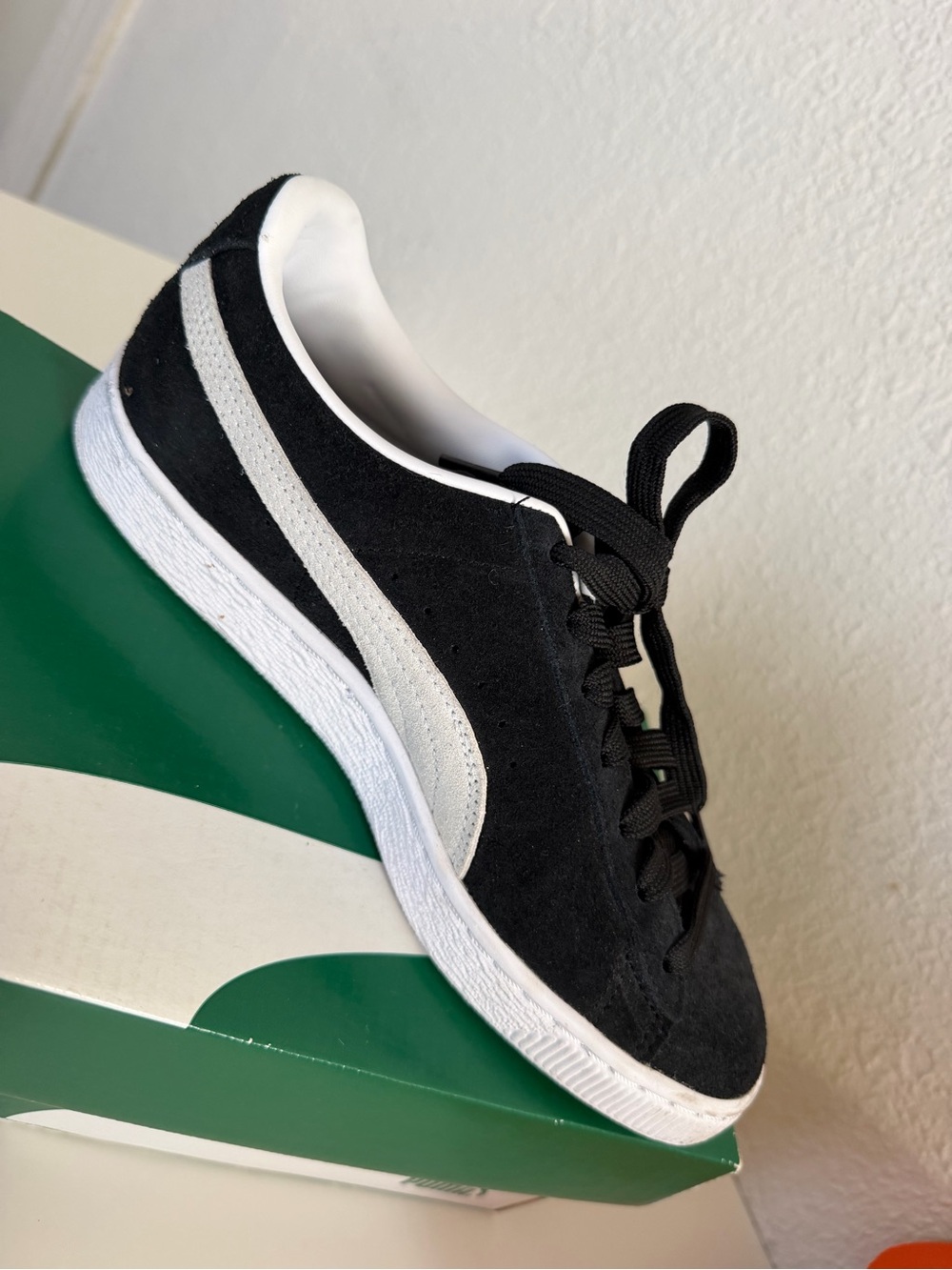 Puma Green and White Shoe Box